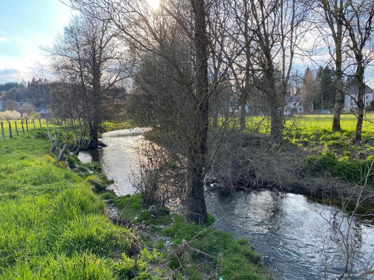 Le Heron - Gite De Charme Cloture, Acces A La Riviere - 6 Ou 10 Personnes Fauvillers Luaran gambar